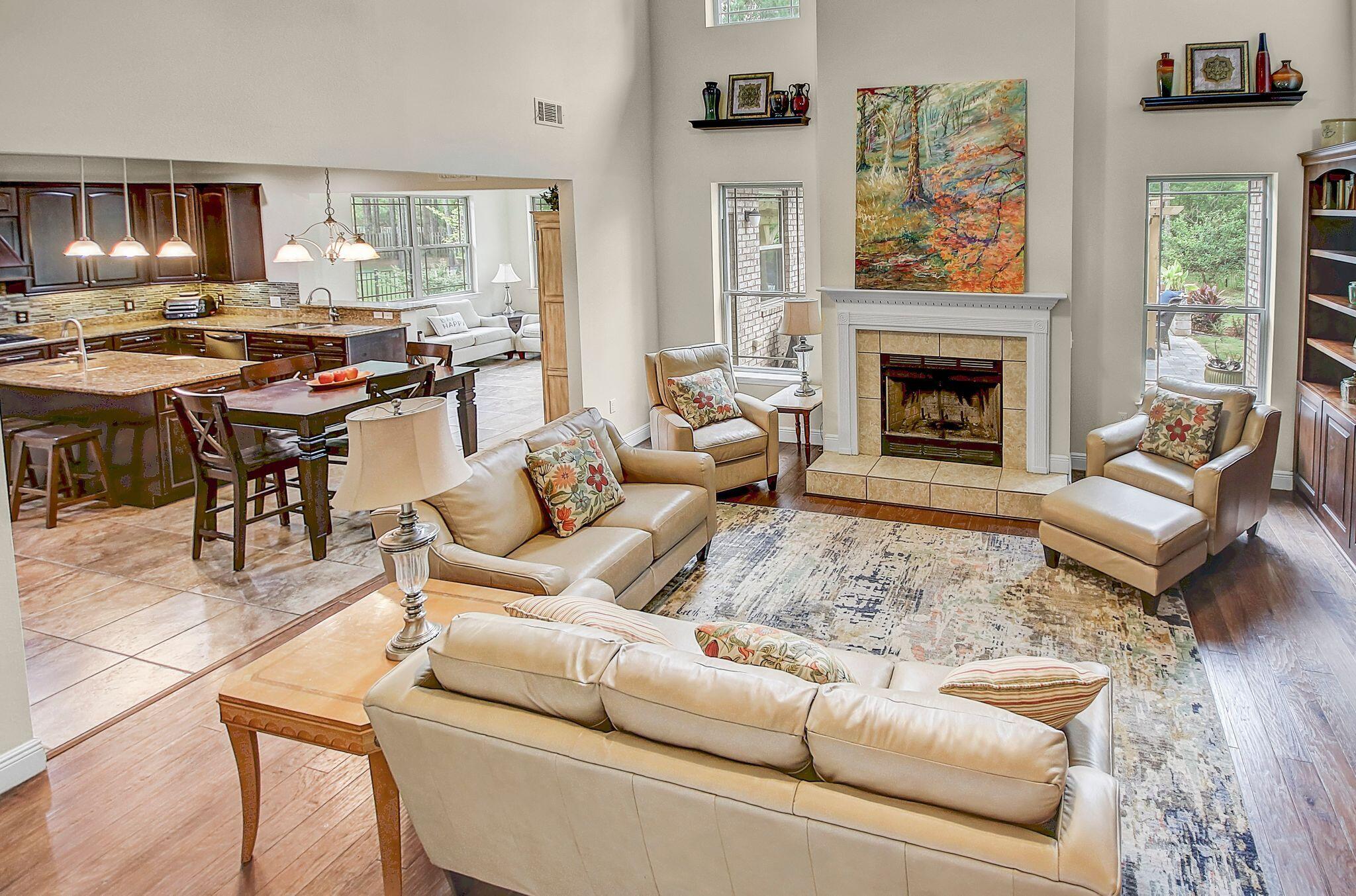 28 Haven Way Freeport, FL 32439 - Photo 16 of 50 a living room with furniture and a fireplace