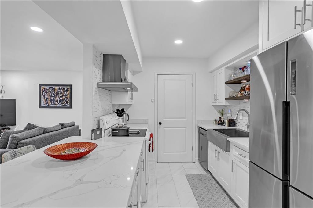 1211 Wingate Way Atlanta, GA 30350 - Photo 16 of 36