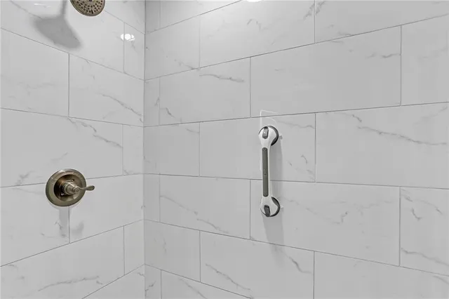 $194,500 | 1211 Wingate Way, Atlanta, GA 30350