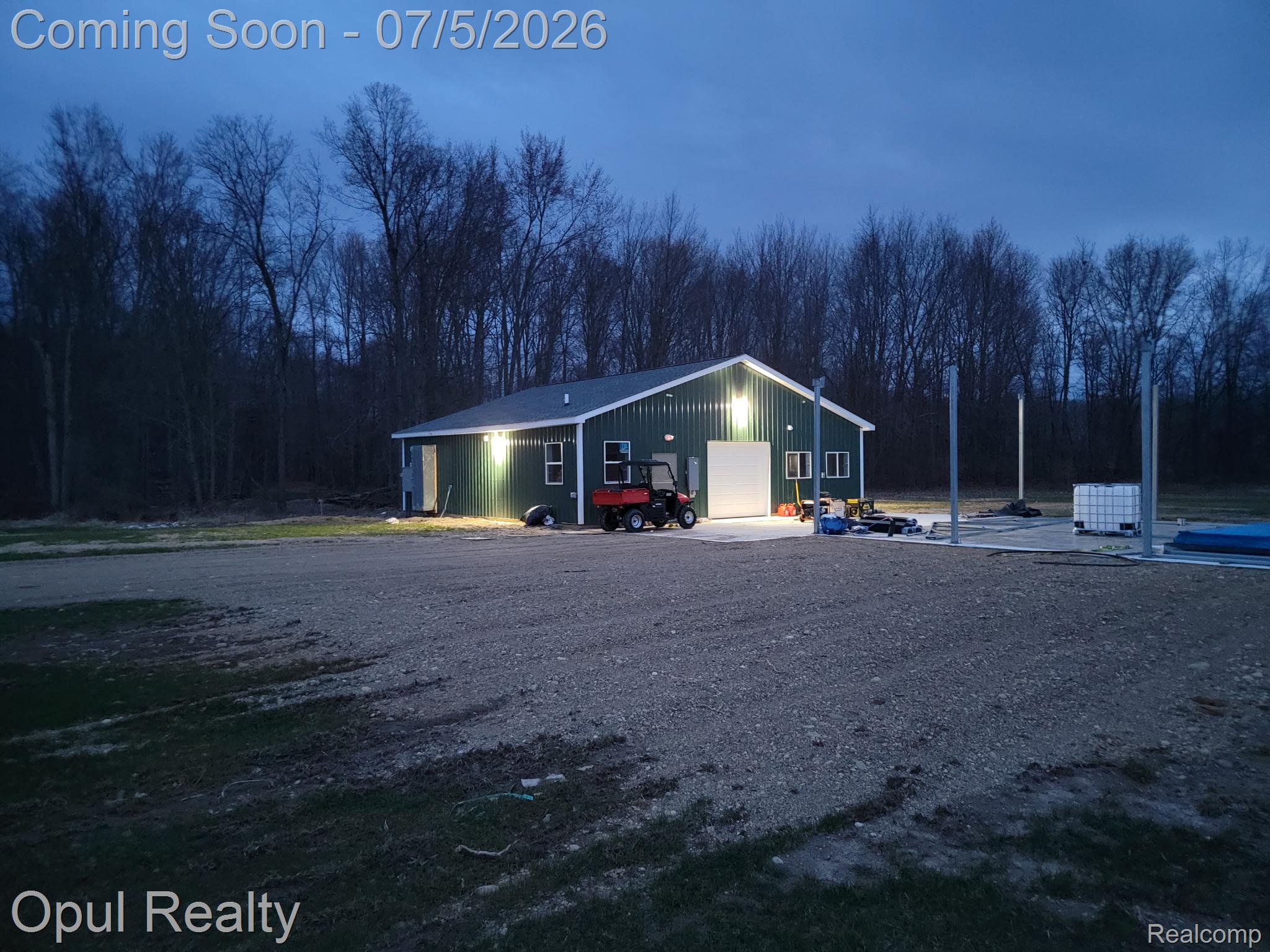 7503 Reading Road East Pittsford, MI 49271 - Photo 10 of 24 20220412_203753.JPG