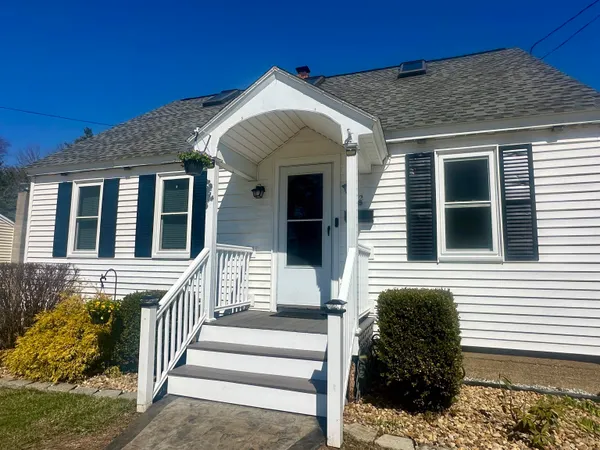$400,000 | 12 Lindy Street, Pembroke, NH 03275
