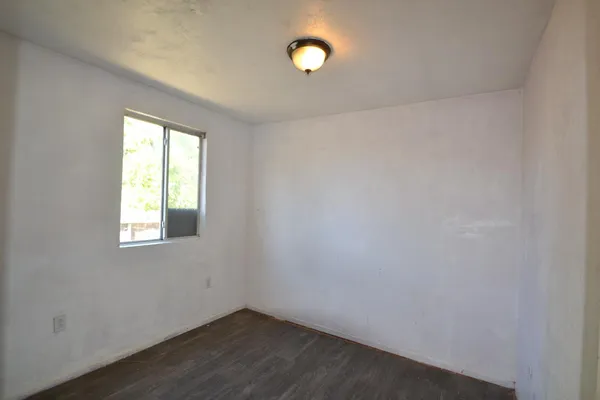 $199,900 | 188 Justine Avenue, Reedley, CA 93654