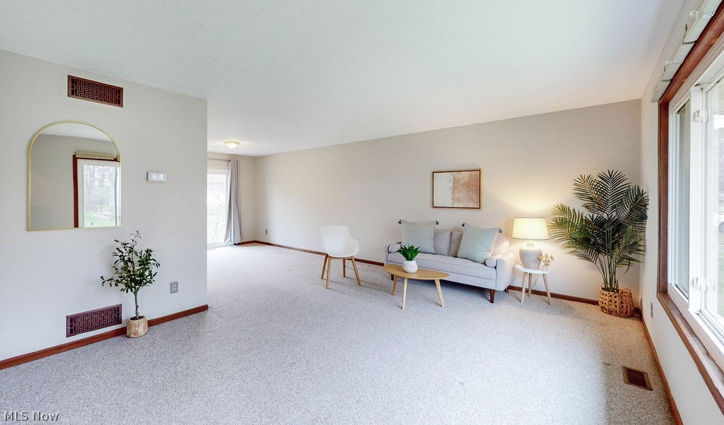 4176 Baird Road Stow, OH 44224 - Photo 5 of 36 Gallery Image 5