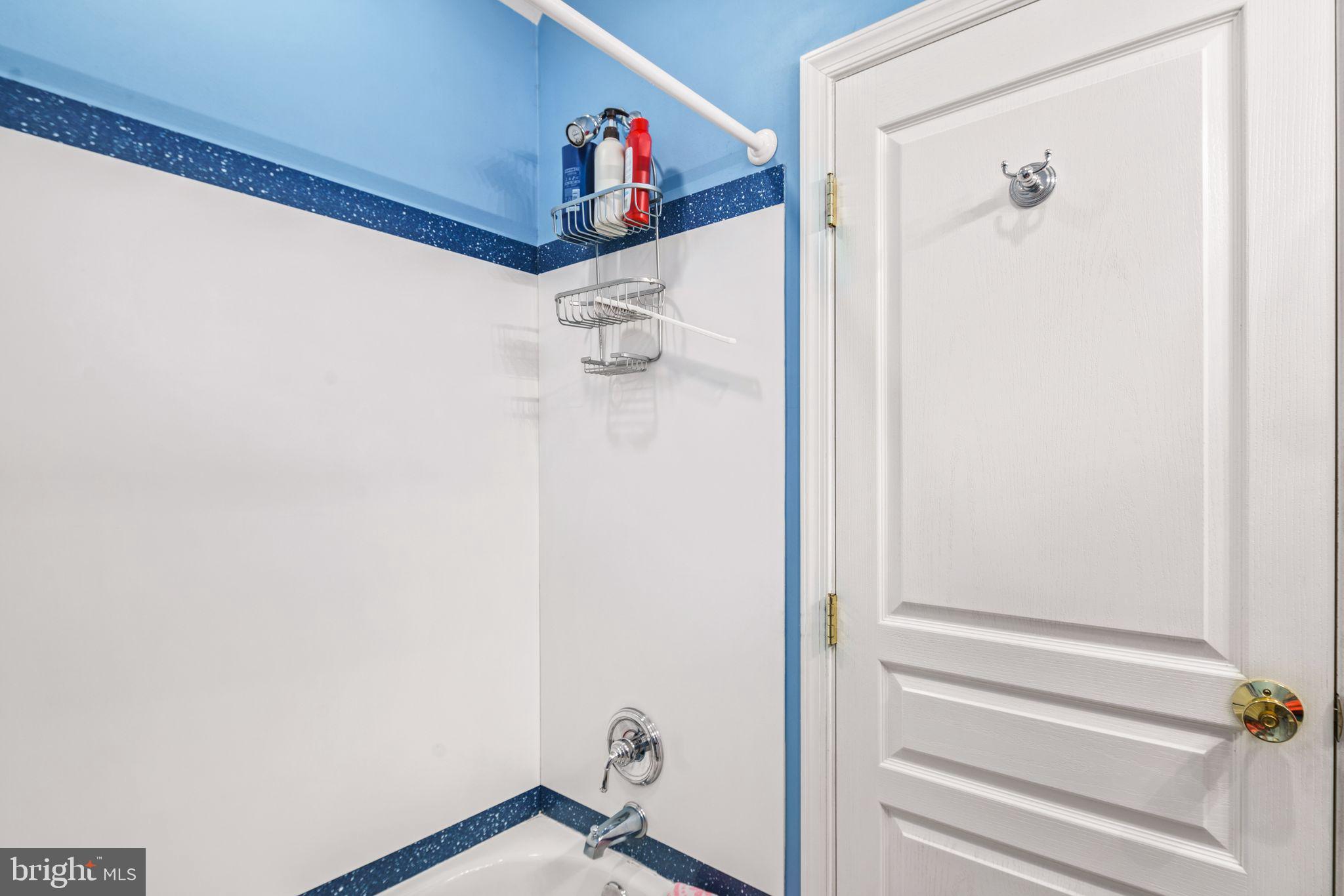 3409 Brookview Road Philadelphia, PA 19154 - Photo 19 of 34 Gallery Image 19