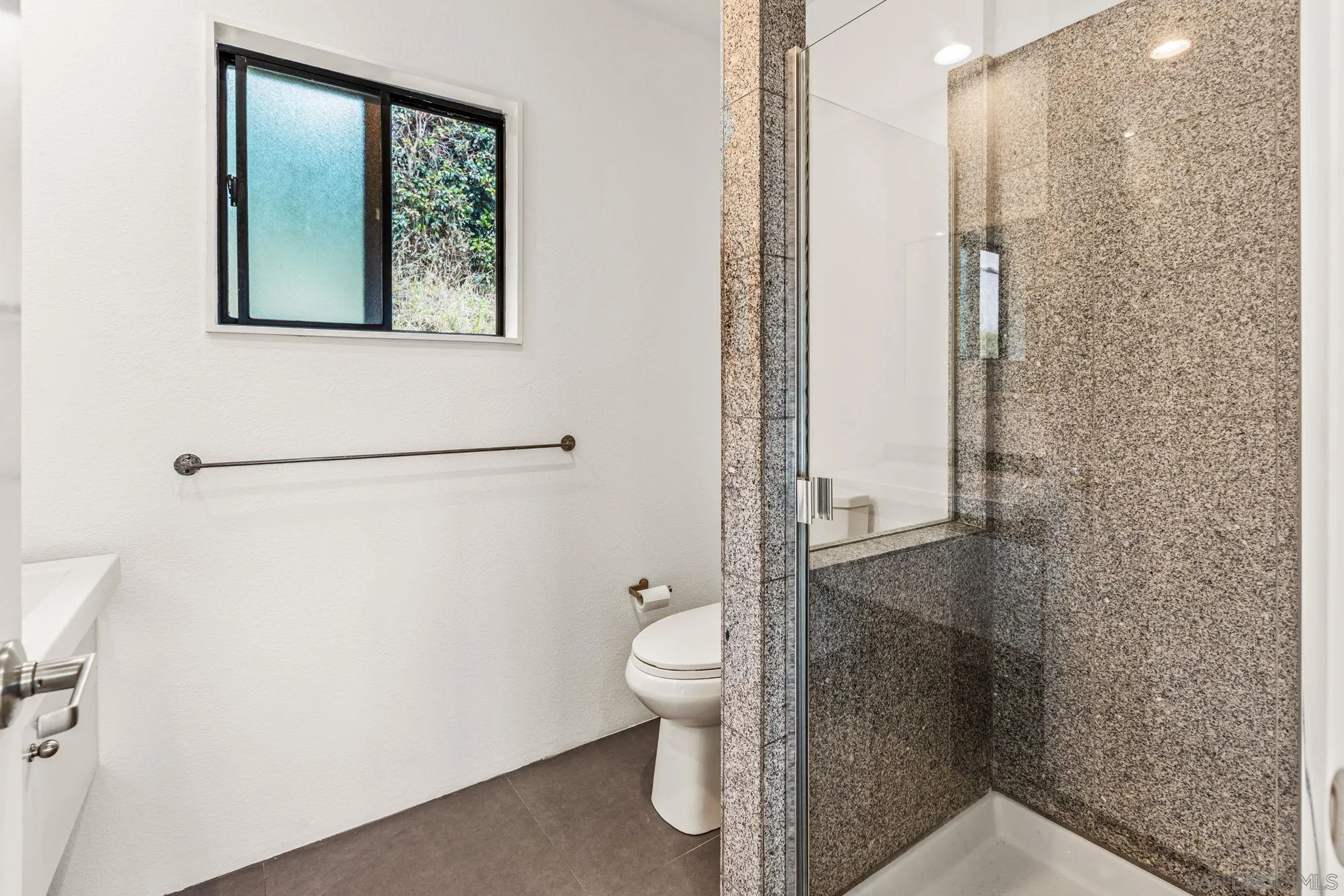 6540 Persa Street Carlsbad, CA 92009 - Photo 36 of 47