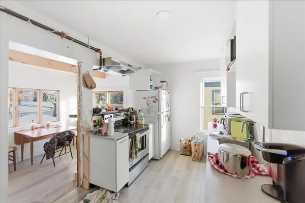 $3,050 | 52 Isham Street, Unit 2, Burlington, VT 05401