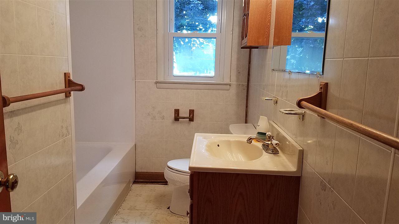 1876 Spring Road Carlisle, PA 17013 - Photo 11 of 24 Gallery Image 11