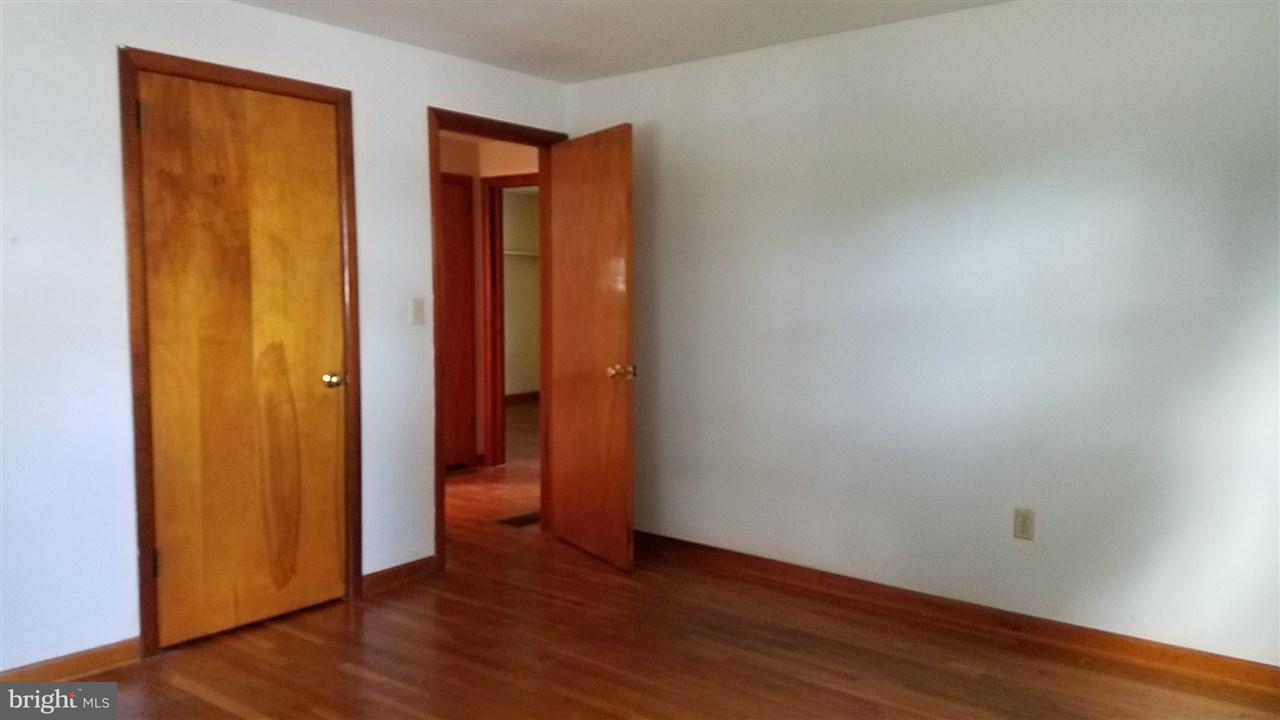 1876 Spring Road Carlisle, PA 17013 - Photo 13 of 24 Gallery Image 13