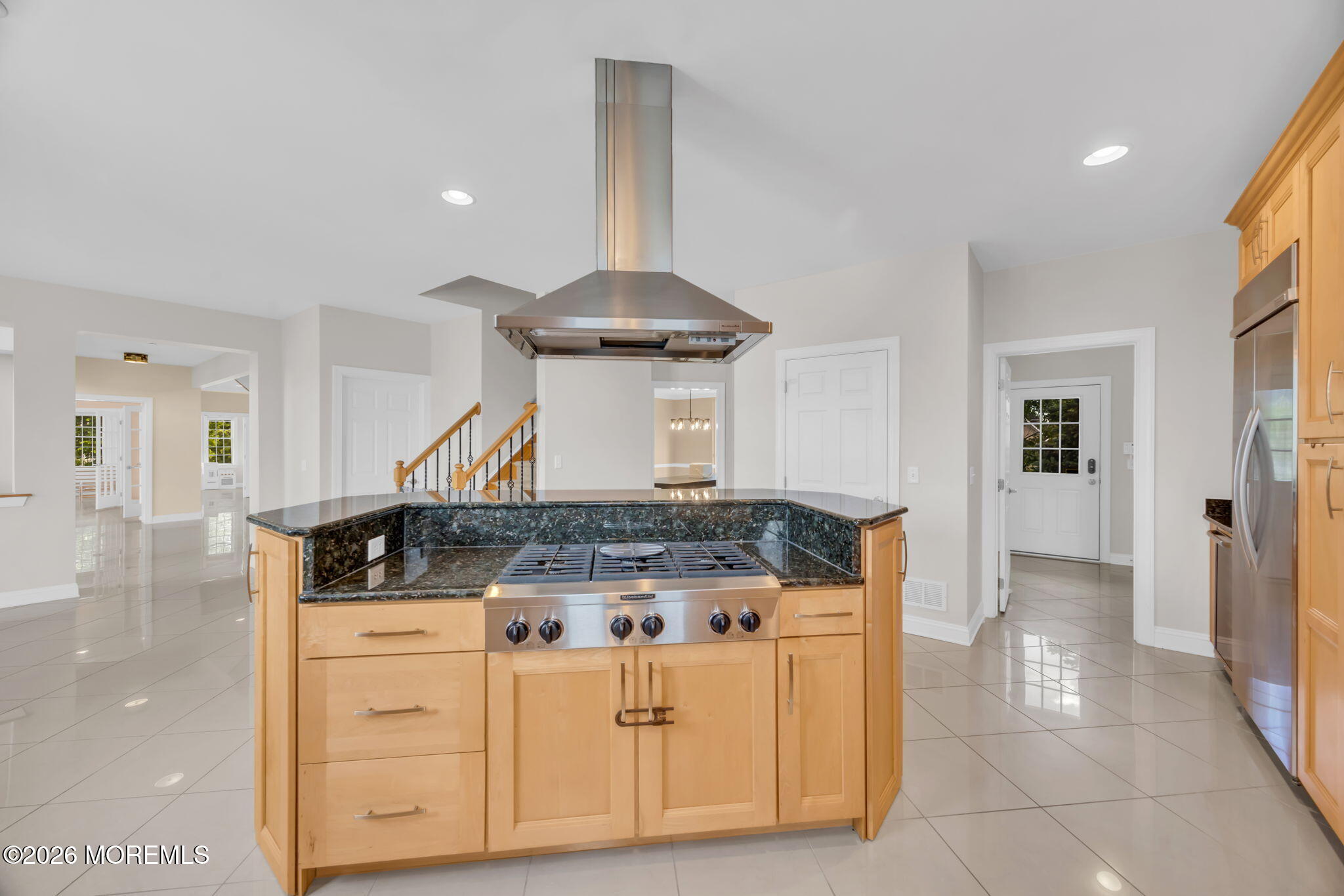 27 Hanging Rock Road Freehold, NJ 07728 - Photo 18 of 66 21-web-or-mls-2M1A5275