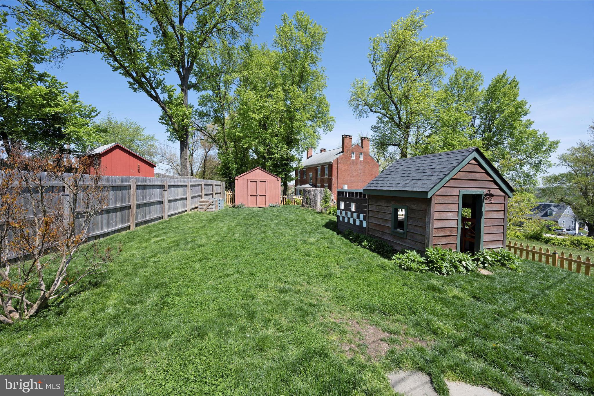 1240 Oakland Terrace Road Baltimore, MD 21227 - Photo 13 of 77