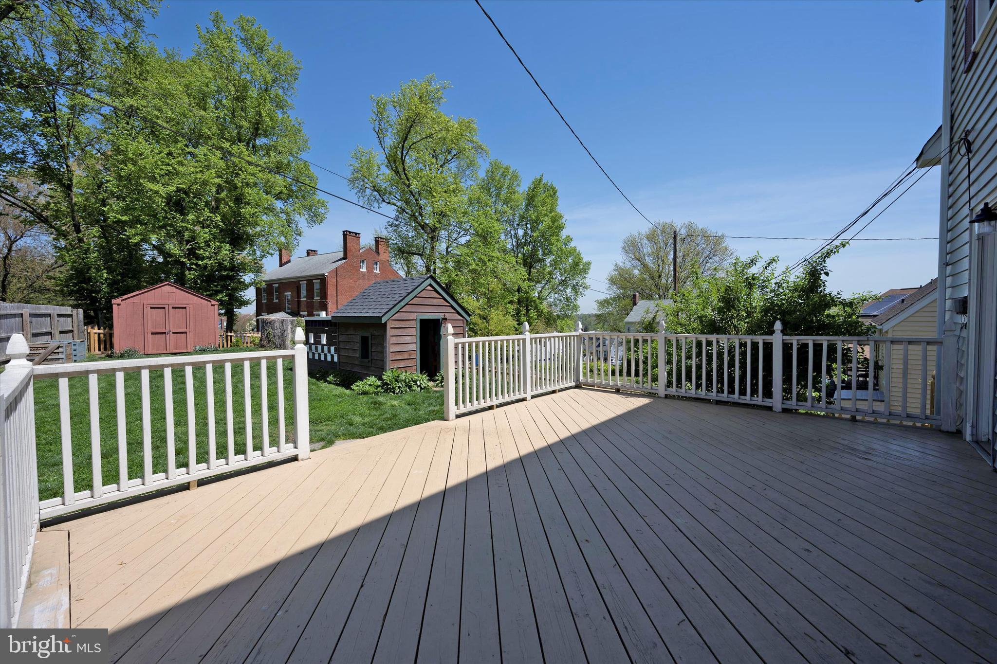 1240 Oakland Terrace Road Baltimore, MD 21227 - Photo 19 of 77
