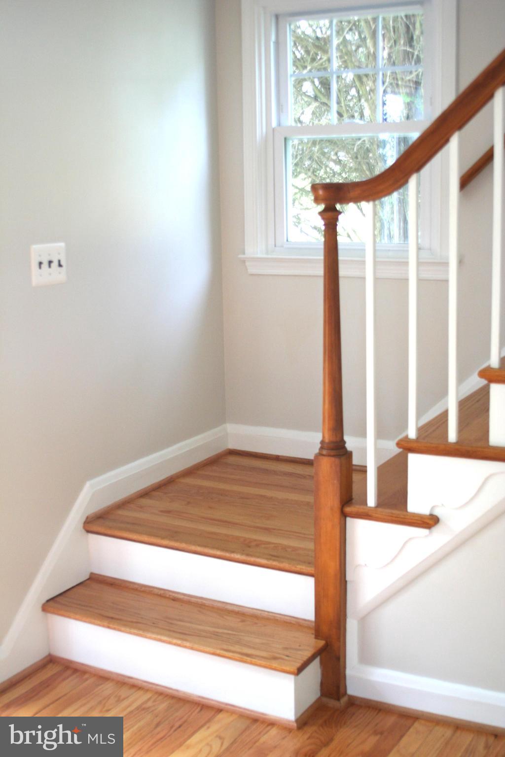 1240 Oakland Terrace Road Baltimore, MD 21227 - Photo 22 of 77