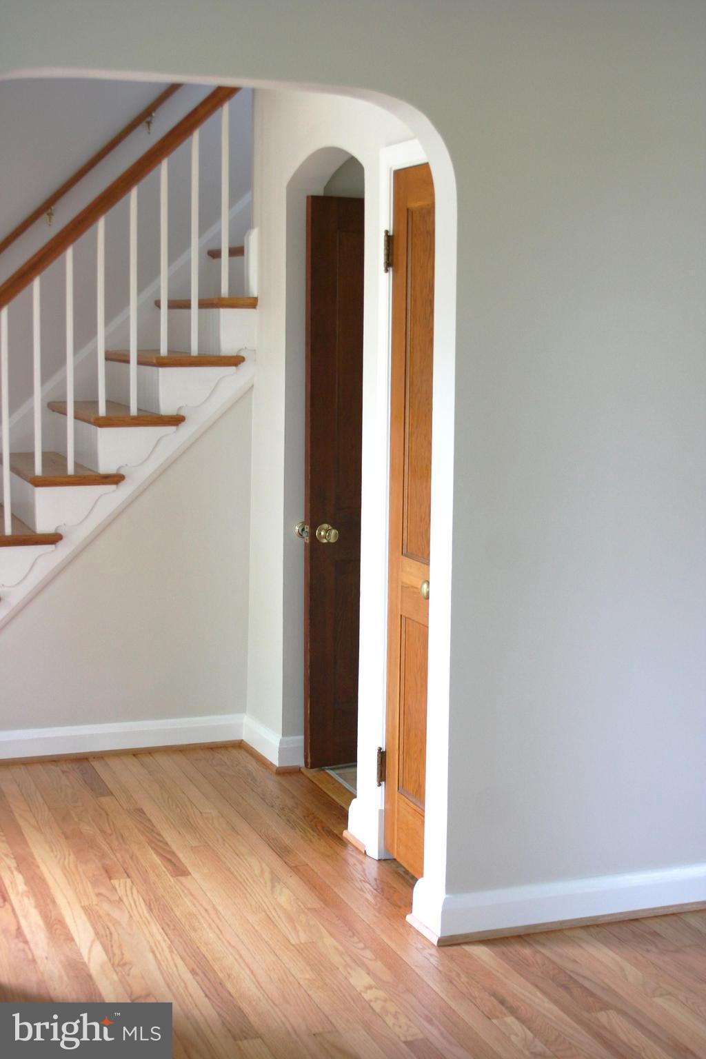 1240 Oakland Terrace Road Baltimore, MD 21227 - Photo 23 of 77