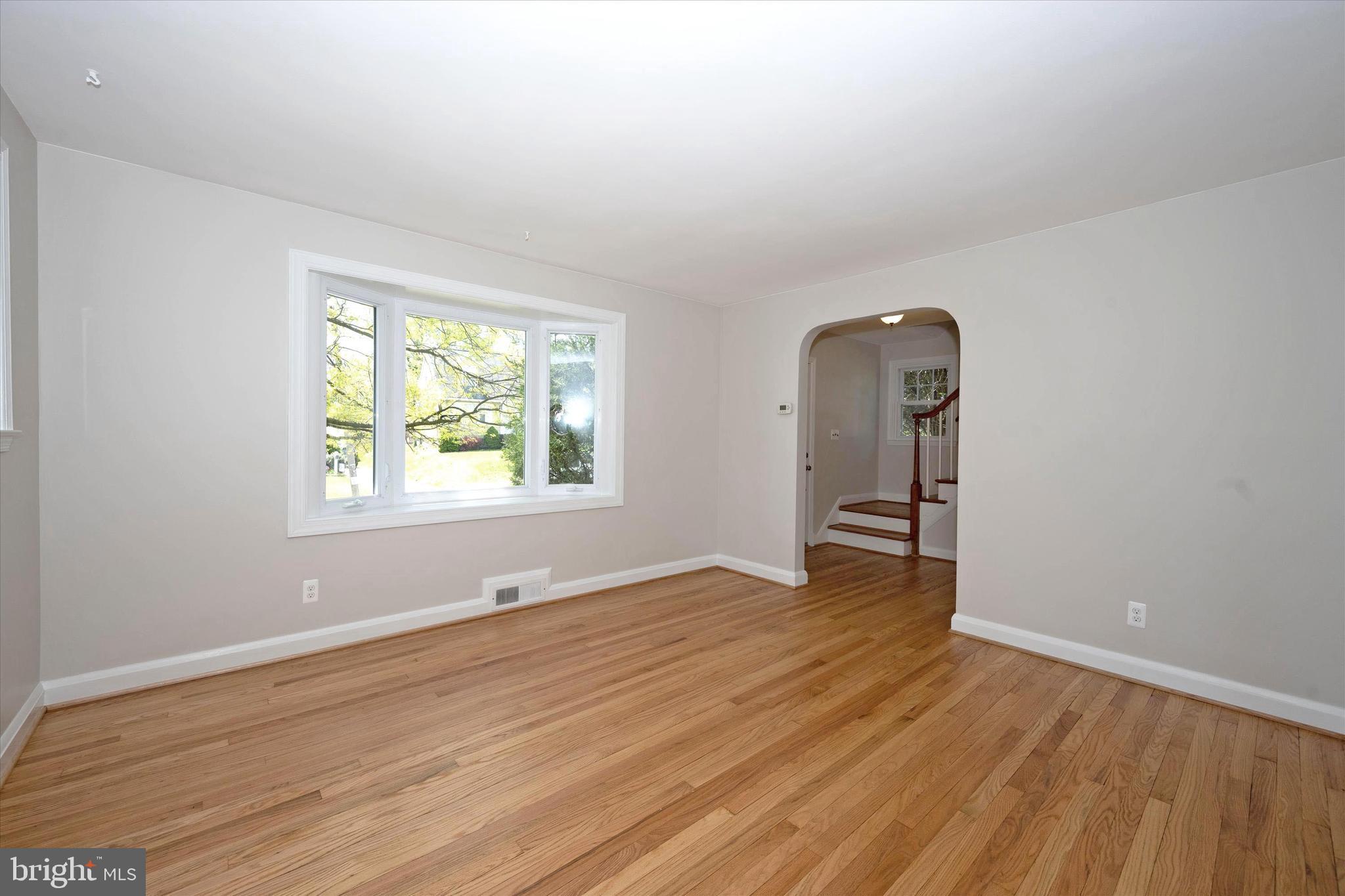1240 Oakland Terrace Road Baltimore, MD 21227 - Photo 25 of 77