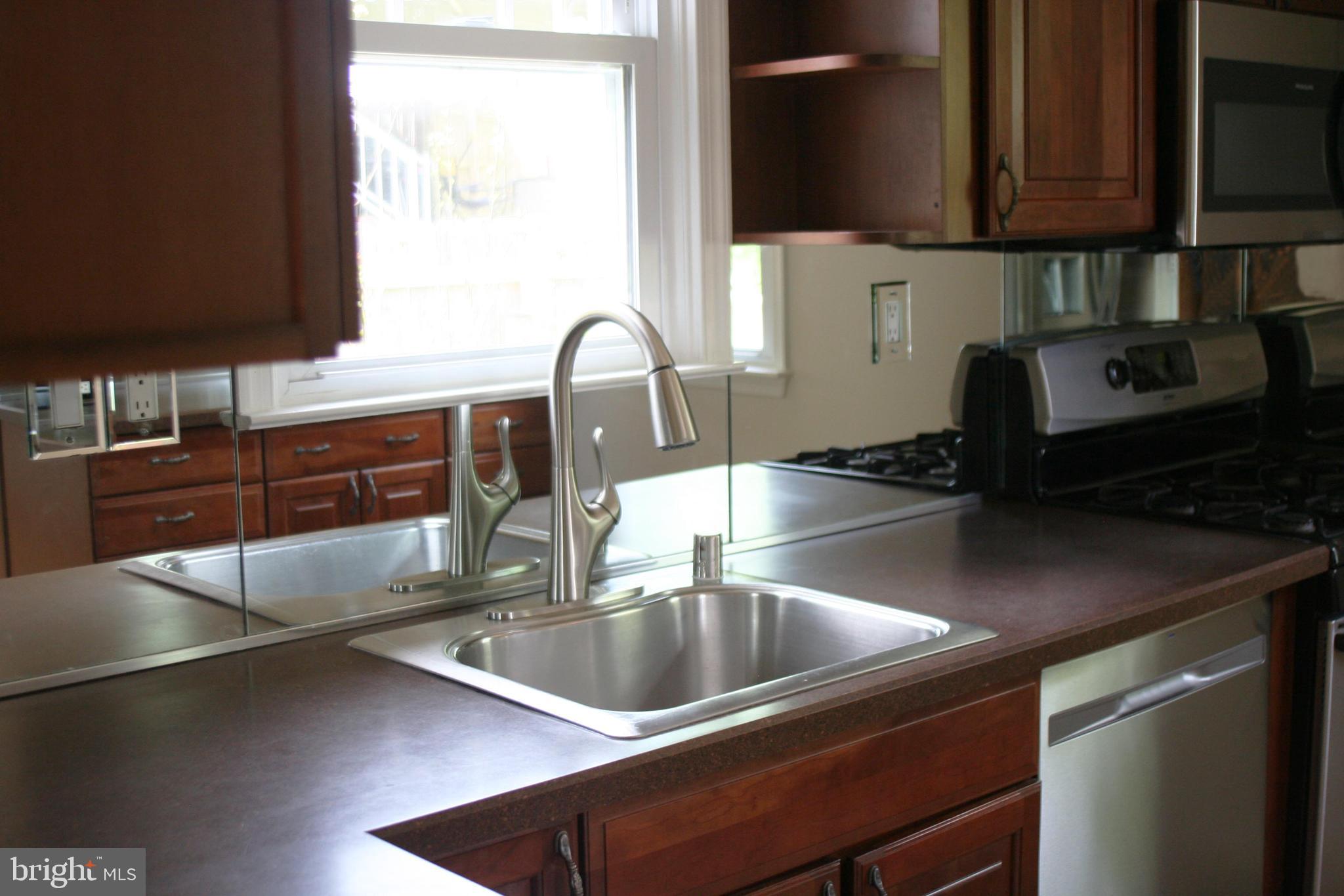 1240 Oakland Terrace Road Baltimore, MD 21227 - Photo 39 of 77