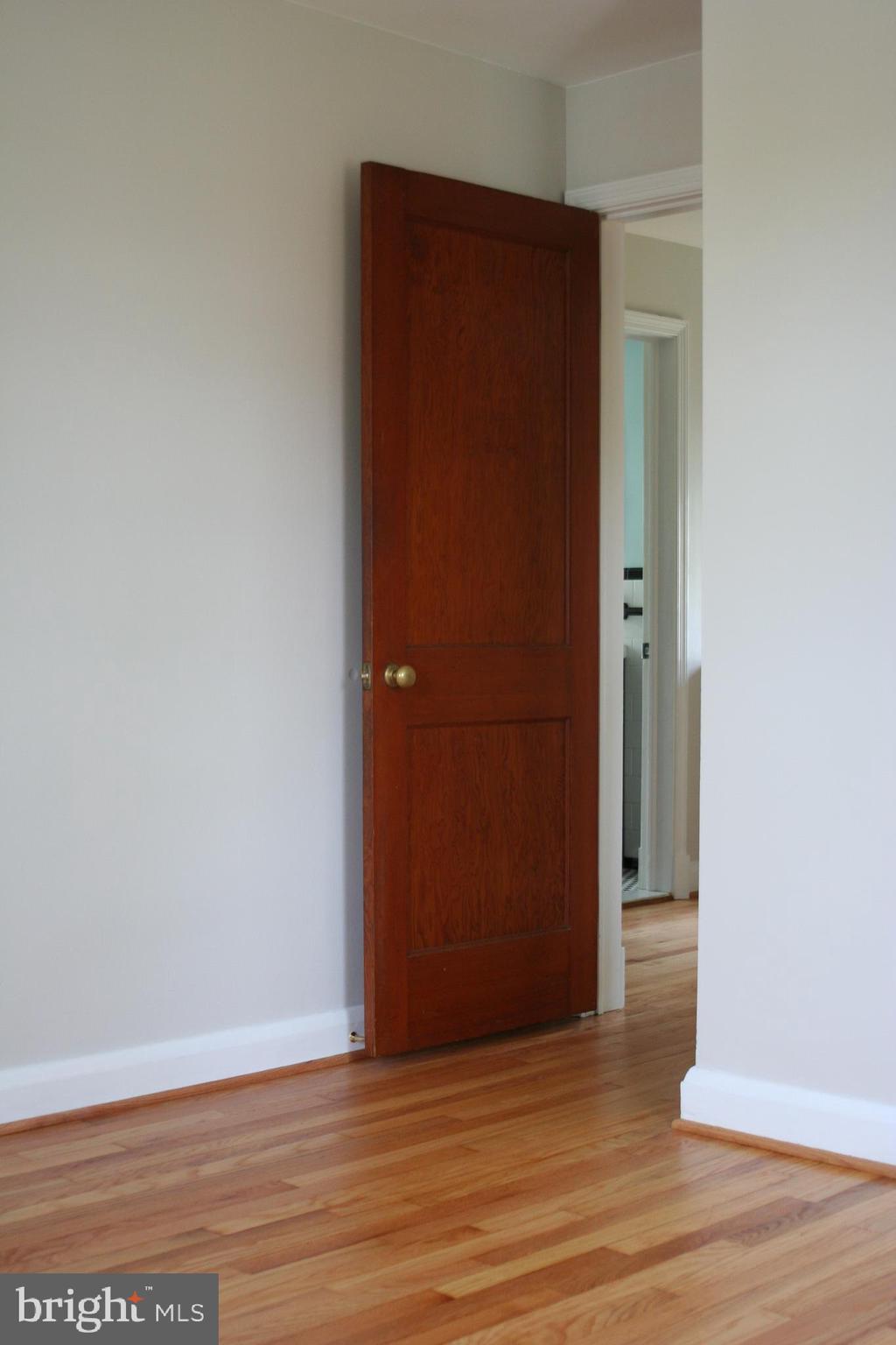 1240 Oakland Terrace Road Baltimore, MD 21227 - Photo 54 of 77