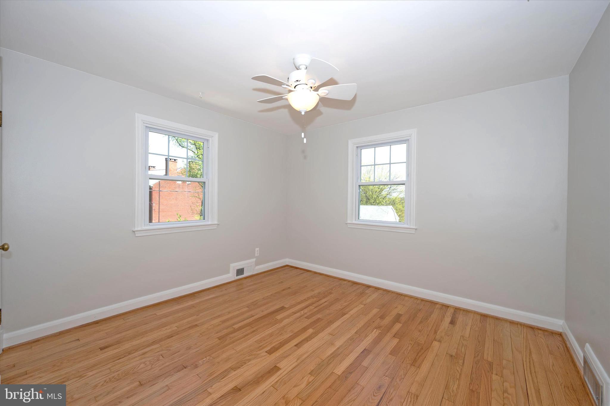1240 Oakland Terrace Road Baltimore, MD 21227 - Photo 55 of 77