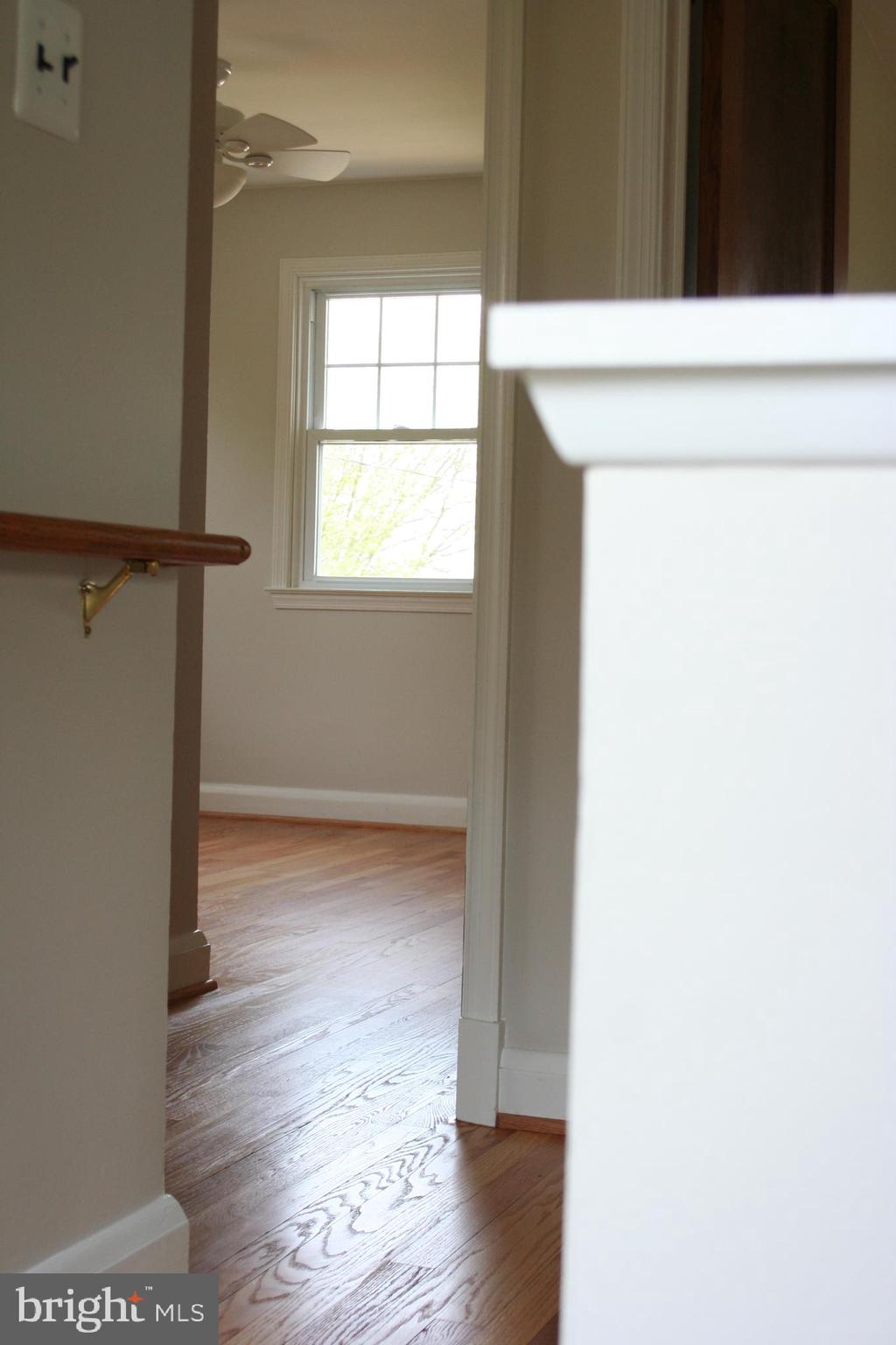 1240 Oakland Terrace Road Baltimore, MD 21227 - Photo 63 of 77