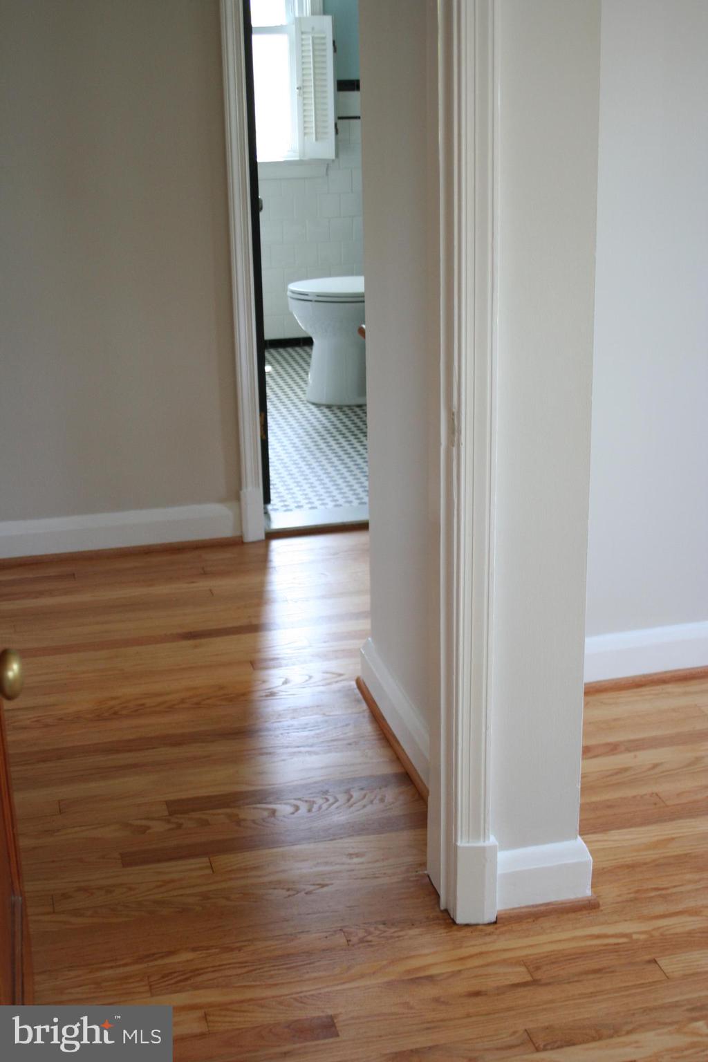 1240 Oakland Terrace Road Baltimore, MD 21227 - Photo 68 of 77