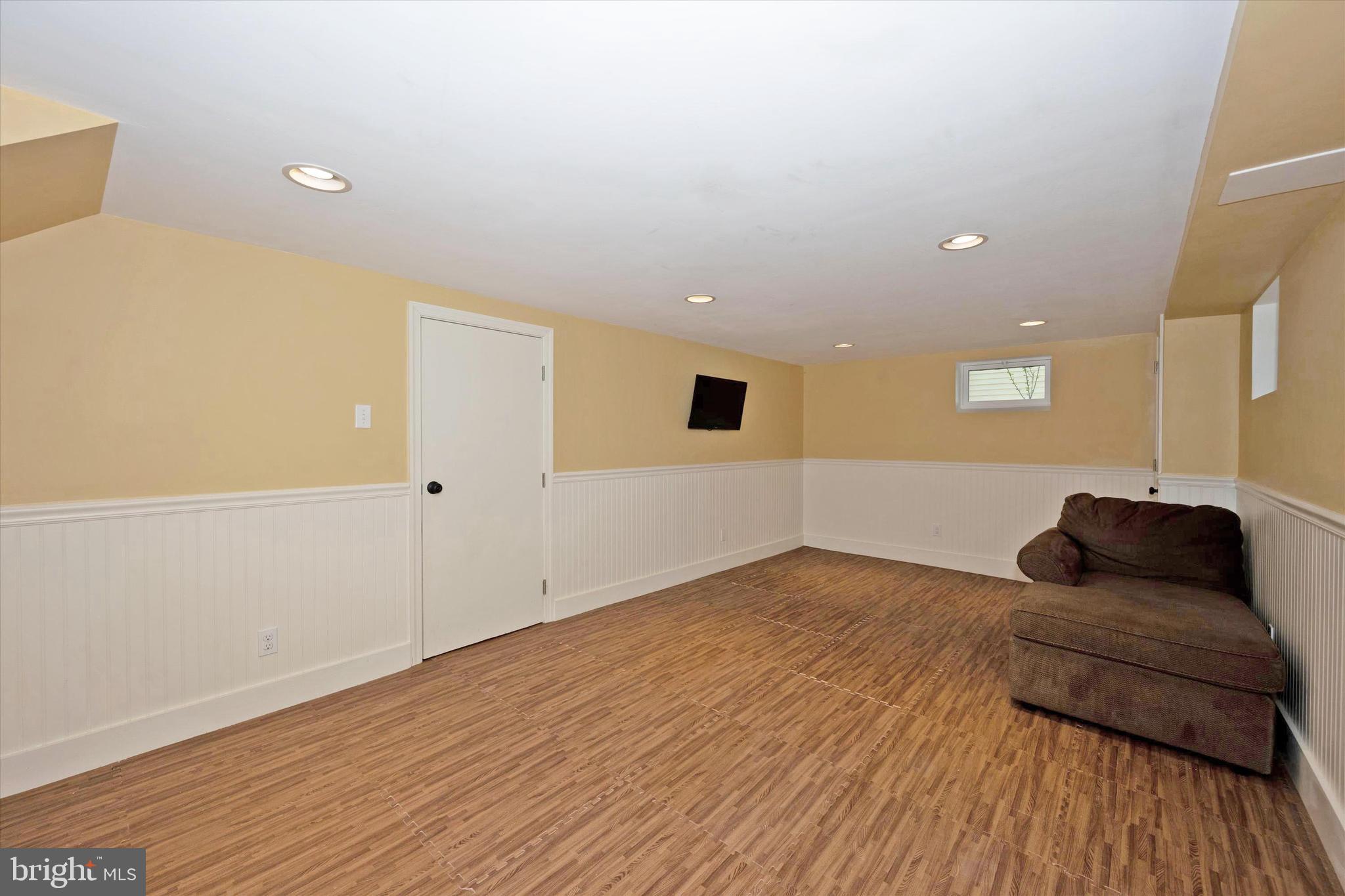 1240 Oakland Terrace Road Baltimore, MD 21227 - Photo 77 of 77