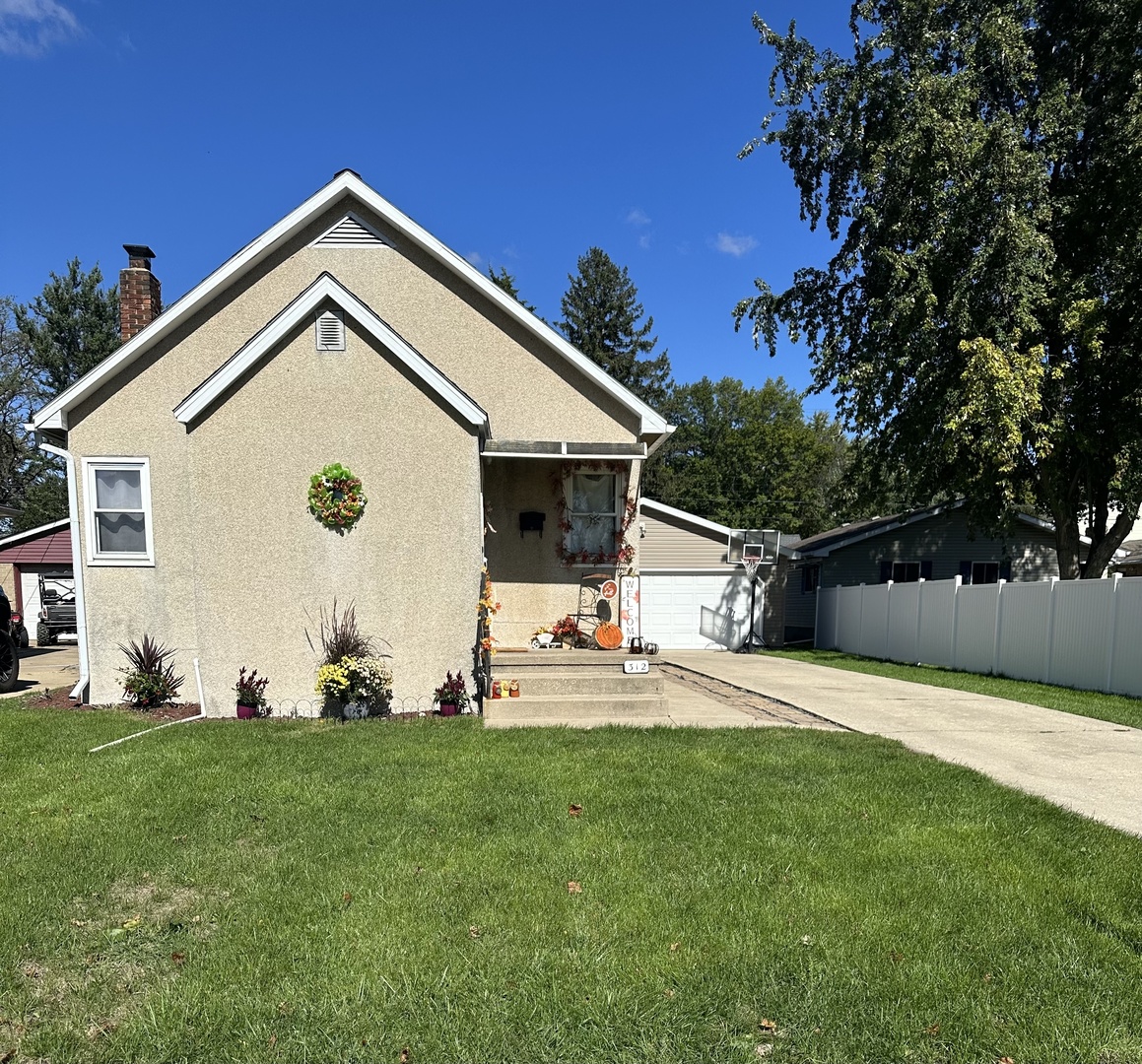 312 West 3rd Street Spring Valley, IL 61362 - Photo 1 of 14 Gallery Image 1