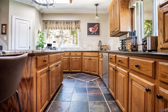 $527,900 | 14449 Cabell Street, Port Vincent, LA 70726