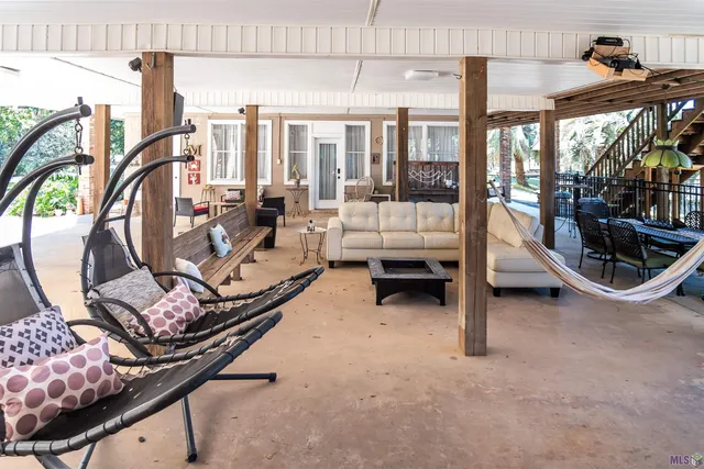 $527,900 | 14449 Cabell Street, Port Vincent, LA 70726