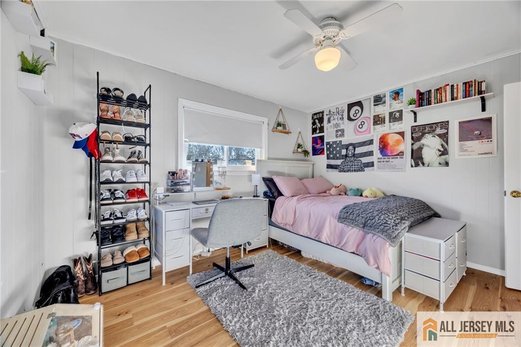 68 Hastings Road Kendall Park, NJ 08824 - Photo 25 of 38