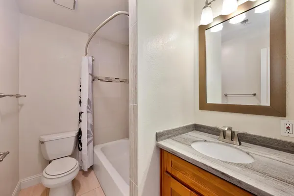 $299,000 | 2413 Post Oak Lane, Sacramento, CA 95825