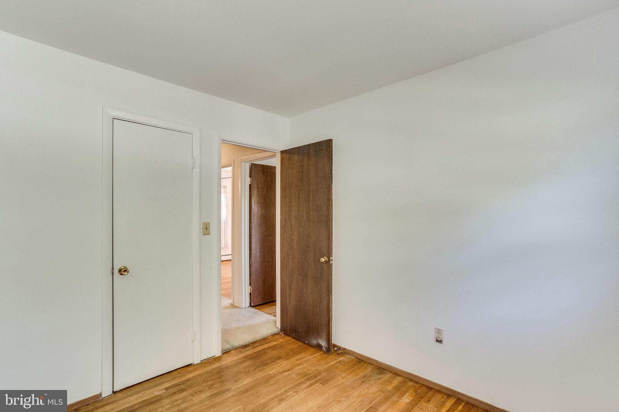 14049 Grayson Road Woodbridge, VA 22191 - Photo 18 of 31 Bedroom #2