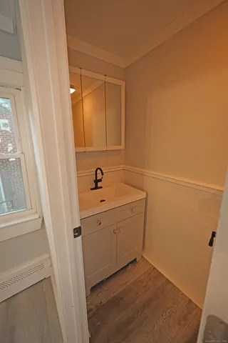 a view of utility room