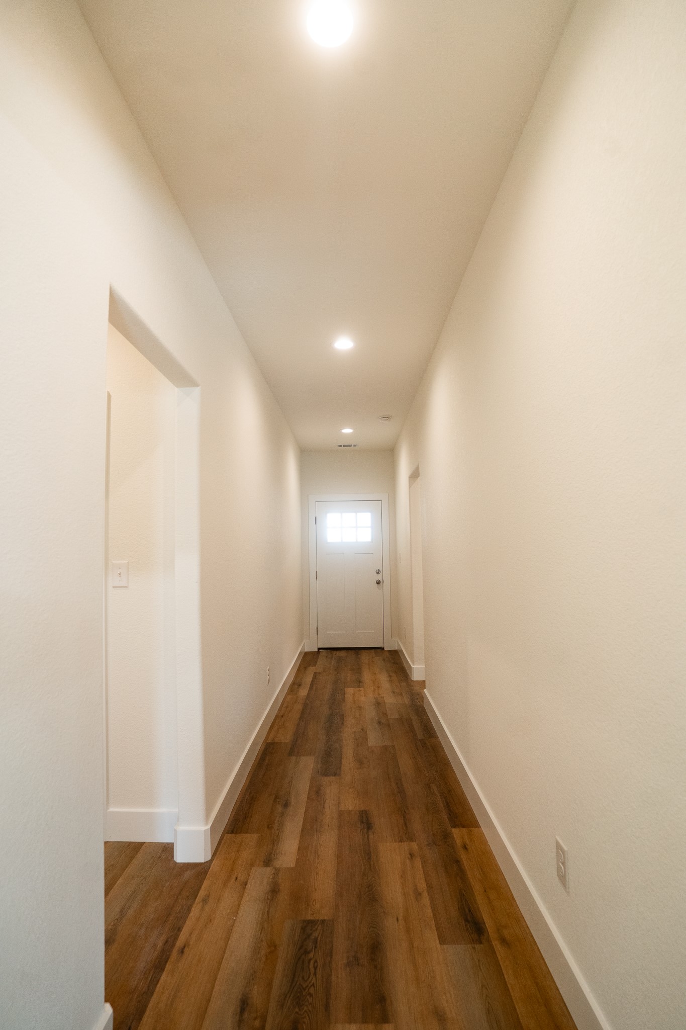 309 String Prairie Way Smithville, TX 78957 - Photo 5 of 30 a view of a hallway