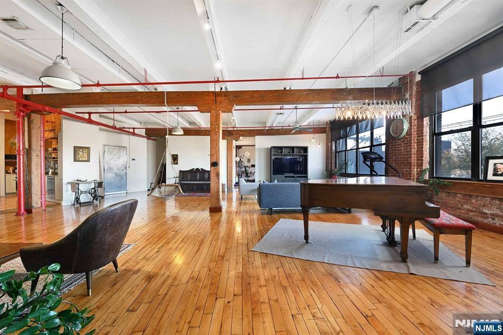 1620 Manhattan Avenue, Unit C3 Union City, NJ 07087 - Photo 2 of 20