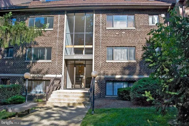 $2,950 | 11505 Amherst Avenue, Unit 201, Silver Spring, MD 20902