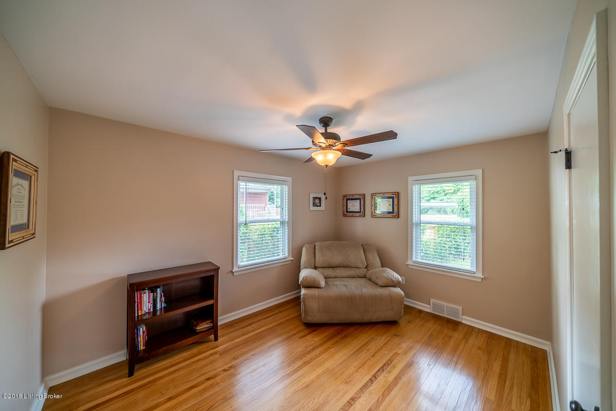 2902 Cambridge Road Louisville, KY 40220 - Photo 16 of 30 2902 Cambridge Rd L-5