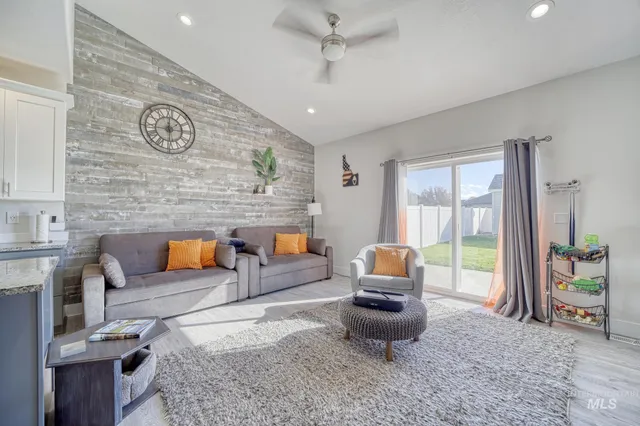 $450,000 | 1087 Easy Avenue, Twin Falls, ID 83301