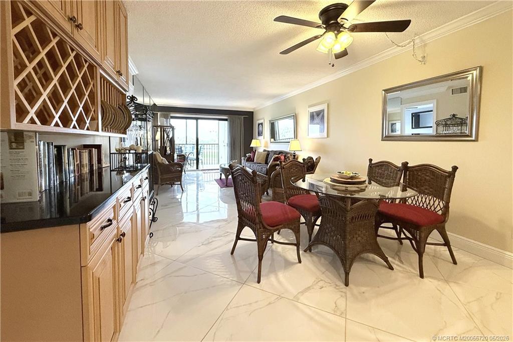 40 Northeast Plantation Road, Unit 304 Jensen Beach, FL 34957 - Photo 5 of 24