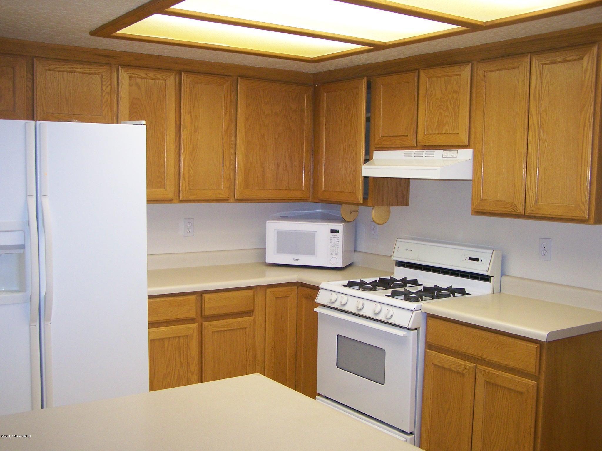 8565 Koch Field Road Flagstaff, AZ 86004 - Photo 8 of 18 100_5194