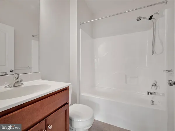 $2,200 | 615 Darby Court, Hummelstown, PA 17036