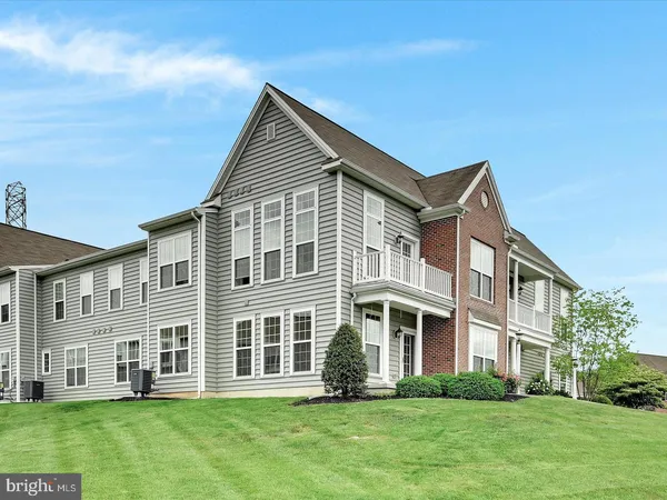 $2,200 | 615 Darby Court, Hummelstown, PA 17036