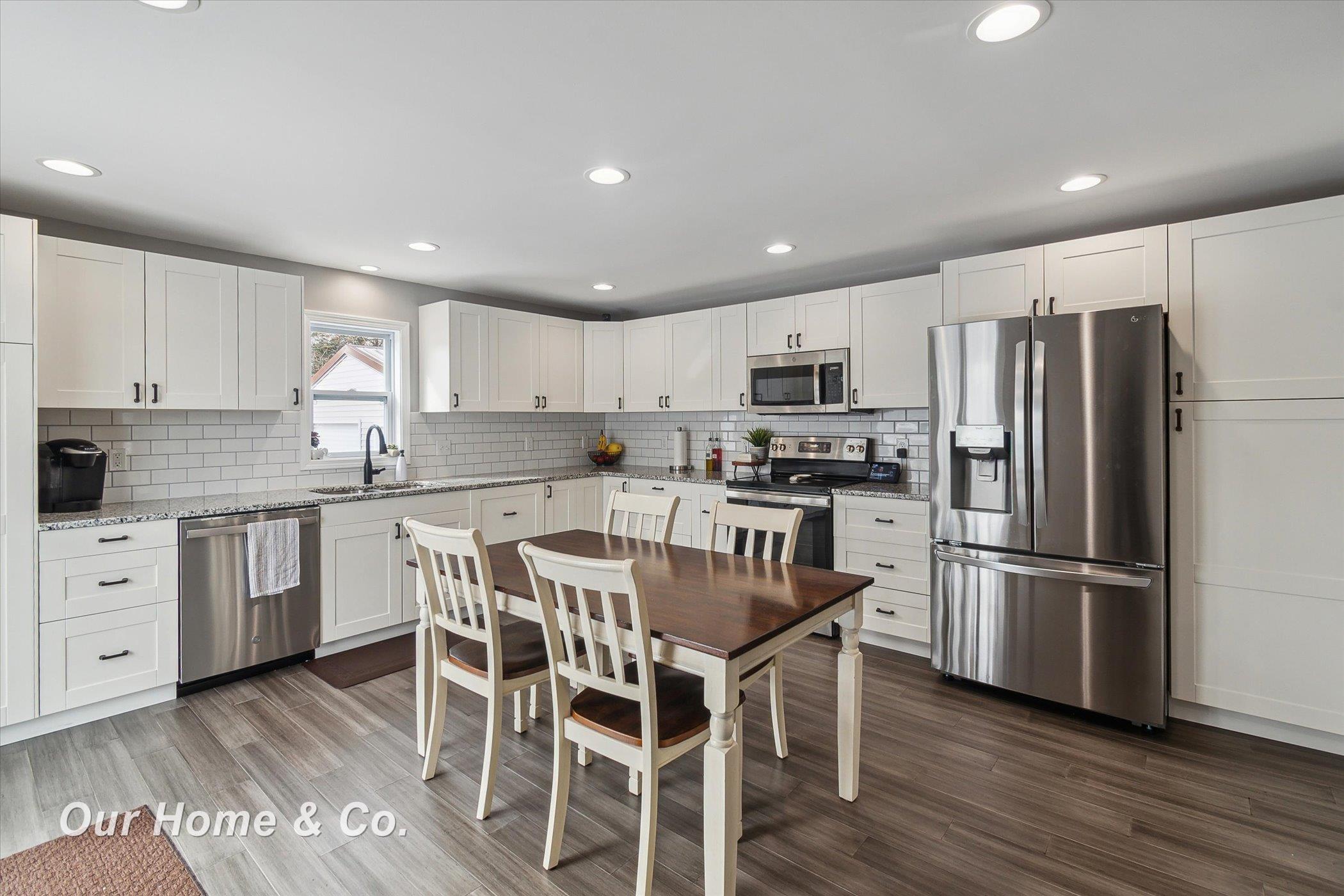 1660 South Huron Road Kawkawlin, MI 48631 - Photo 10 of 32