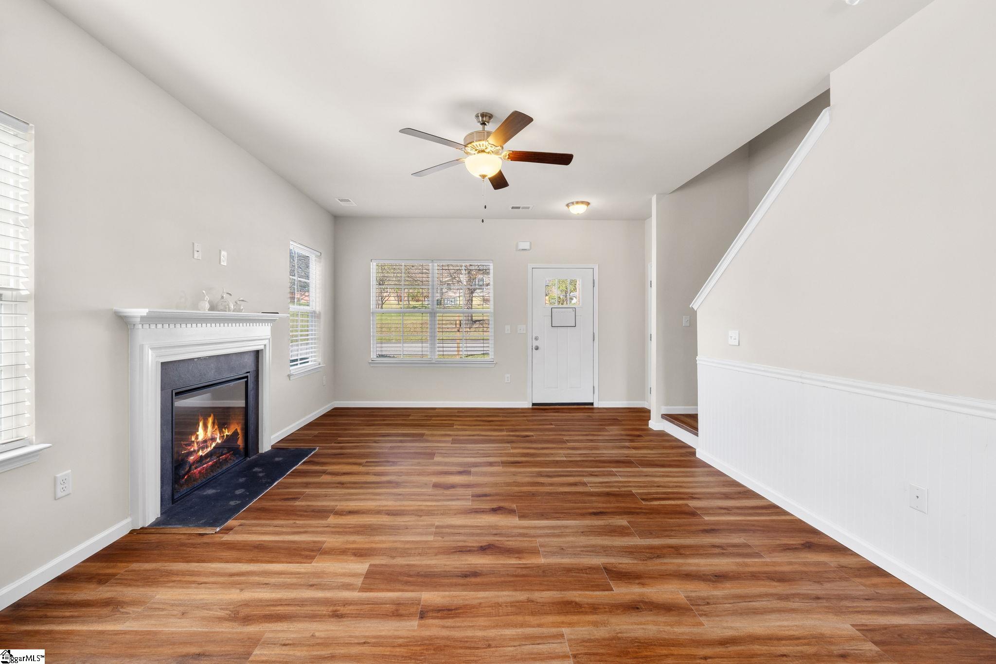 80 East Church Street Greer, SC 29651 - Photo 3 of 37