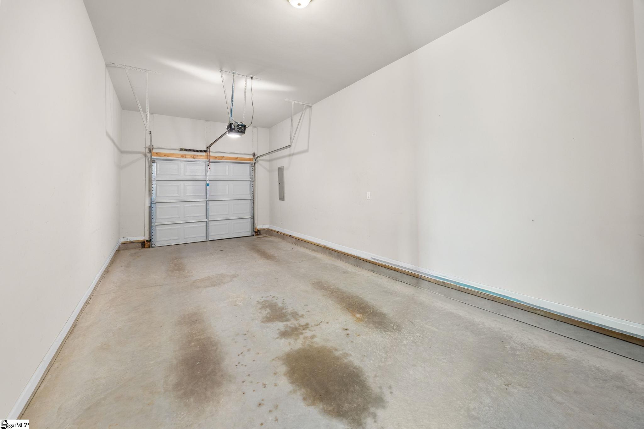 80 East Church Street Greer, SC 29651 - Photo 10 of 37