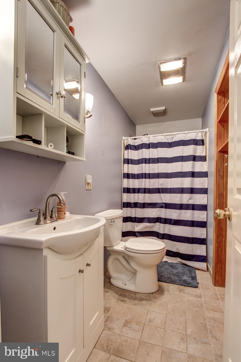 1854 Powder Mill Road York, PA 17402 - Photo 17 of 24 Gallery Image 17