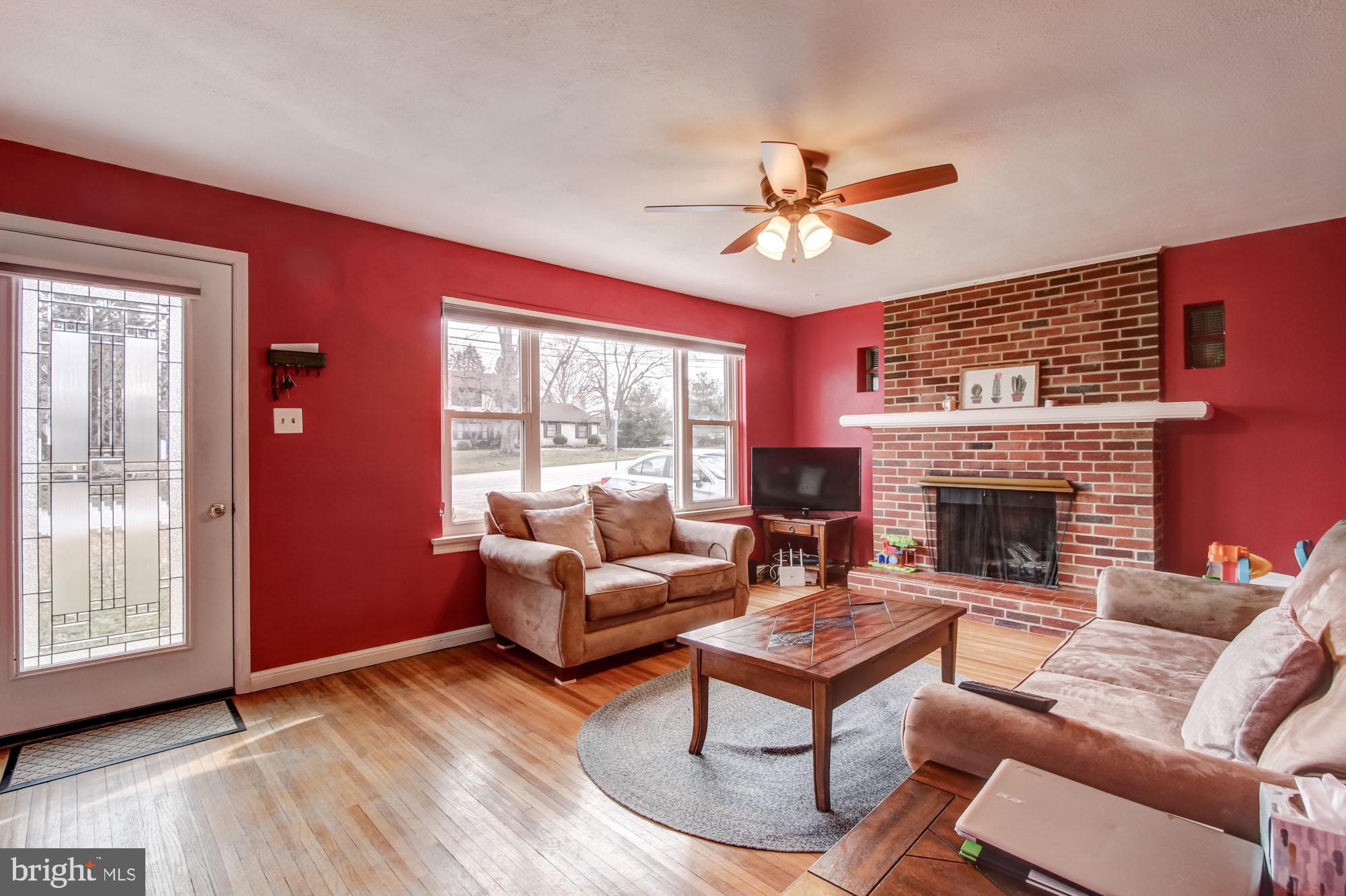 1854 Powder Mill Road York, PA 17402 - Photo 3 of 24 Gallery Image 3