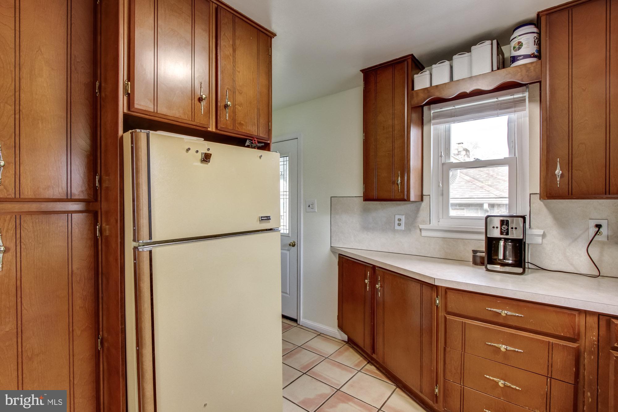 1854 Powder Mill Road York, PA 17402 - Photo 10 of 24 Gallery Image 10