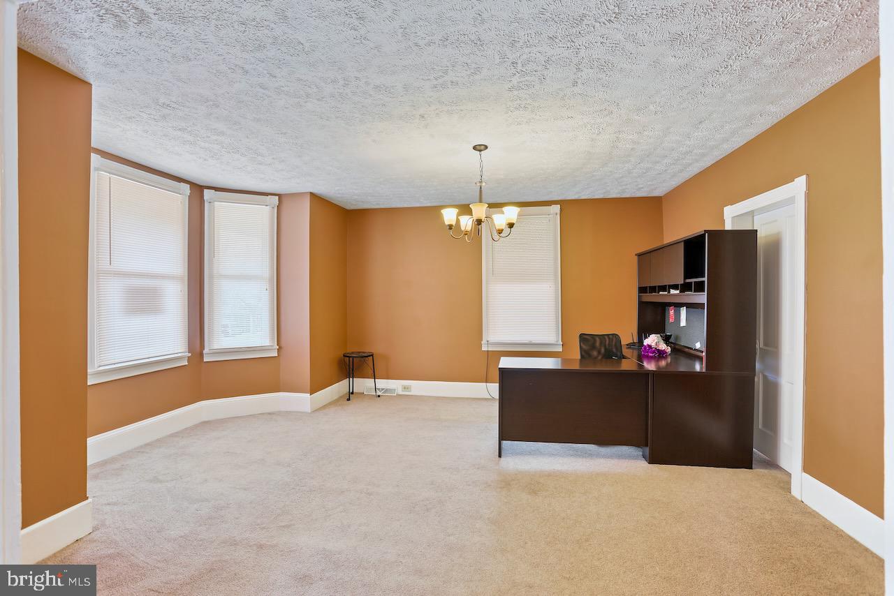 114 East 2nd Avenue Ranson, WV 25438 - Photo 6 of 26 Gallery Image 6