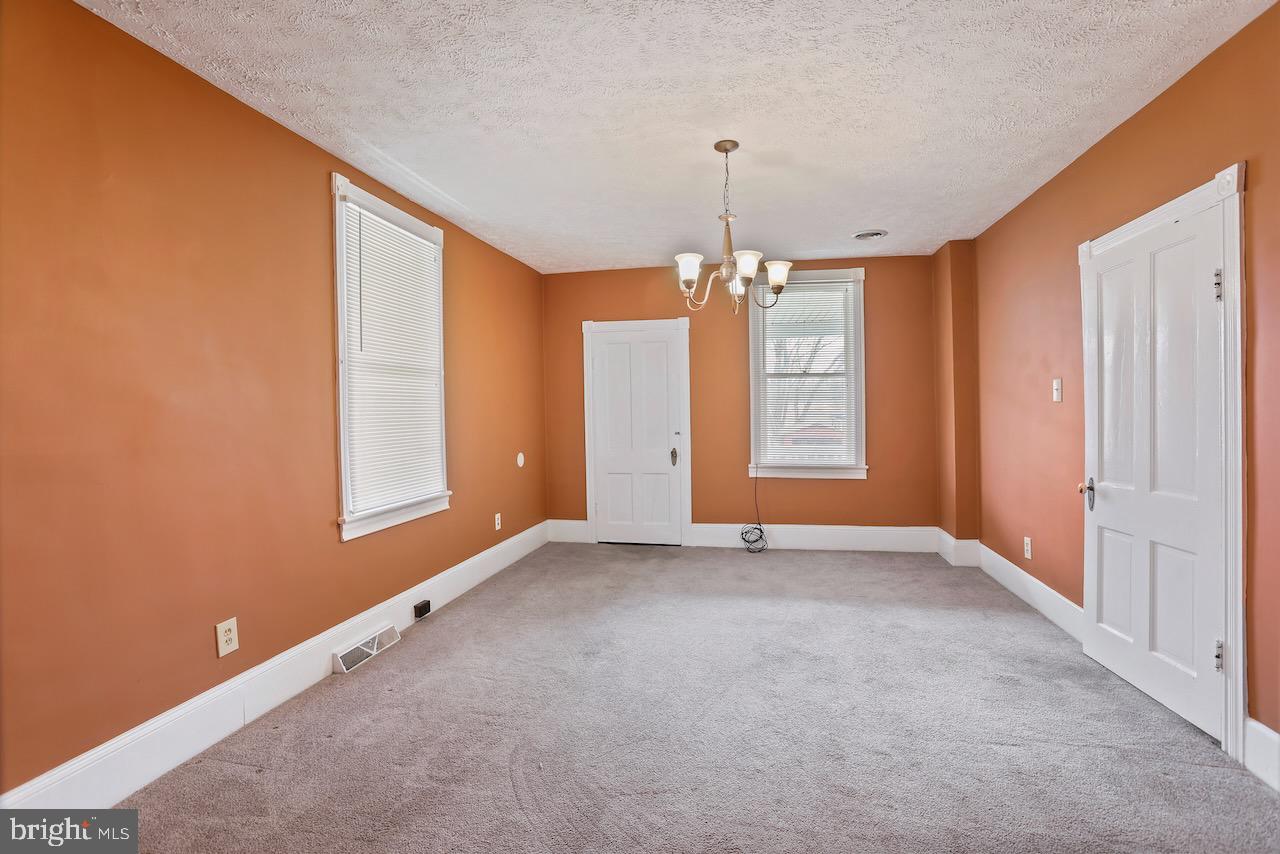 114 East 2nd Avenue Ranson, WV 25438 - Photo 7 of 26 Gallery Image 7