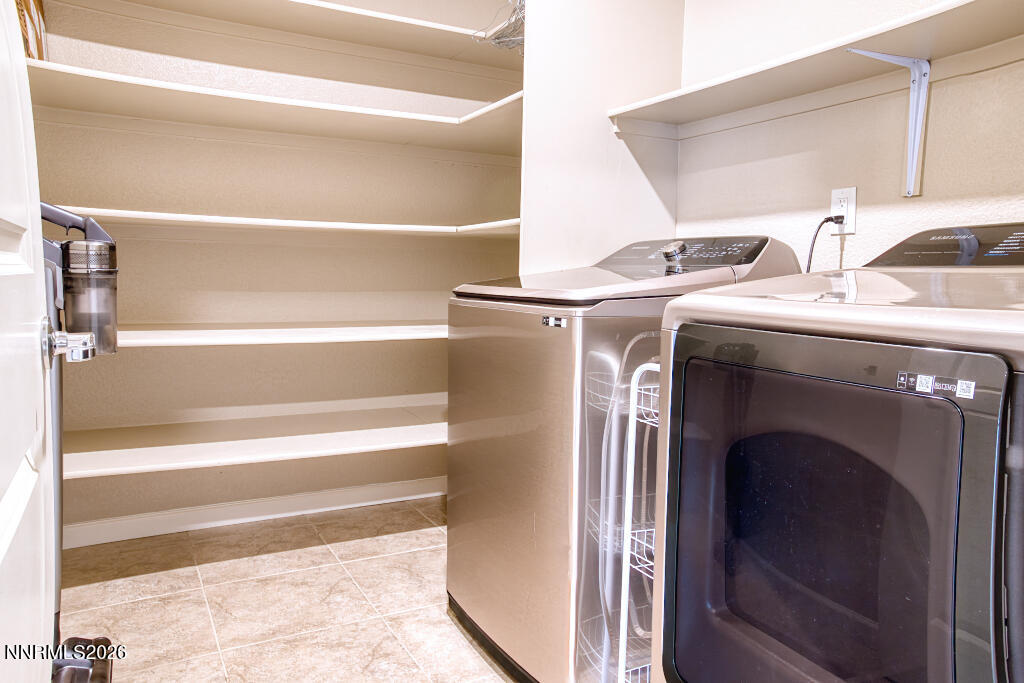 8957 Buffalo Grove Drive Reno, NV 89506 - Photo 16 of 59 4Y7A7420_hdr