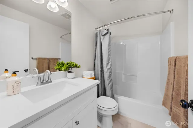 $599,500 | 2231 61st Street Southeast, Unit A, Everett, WA 98203